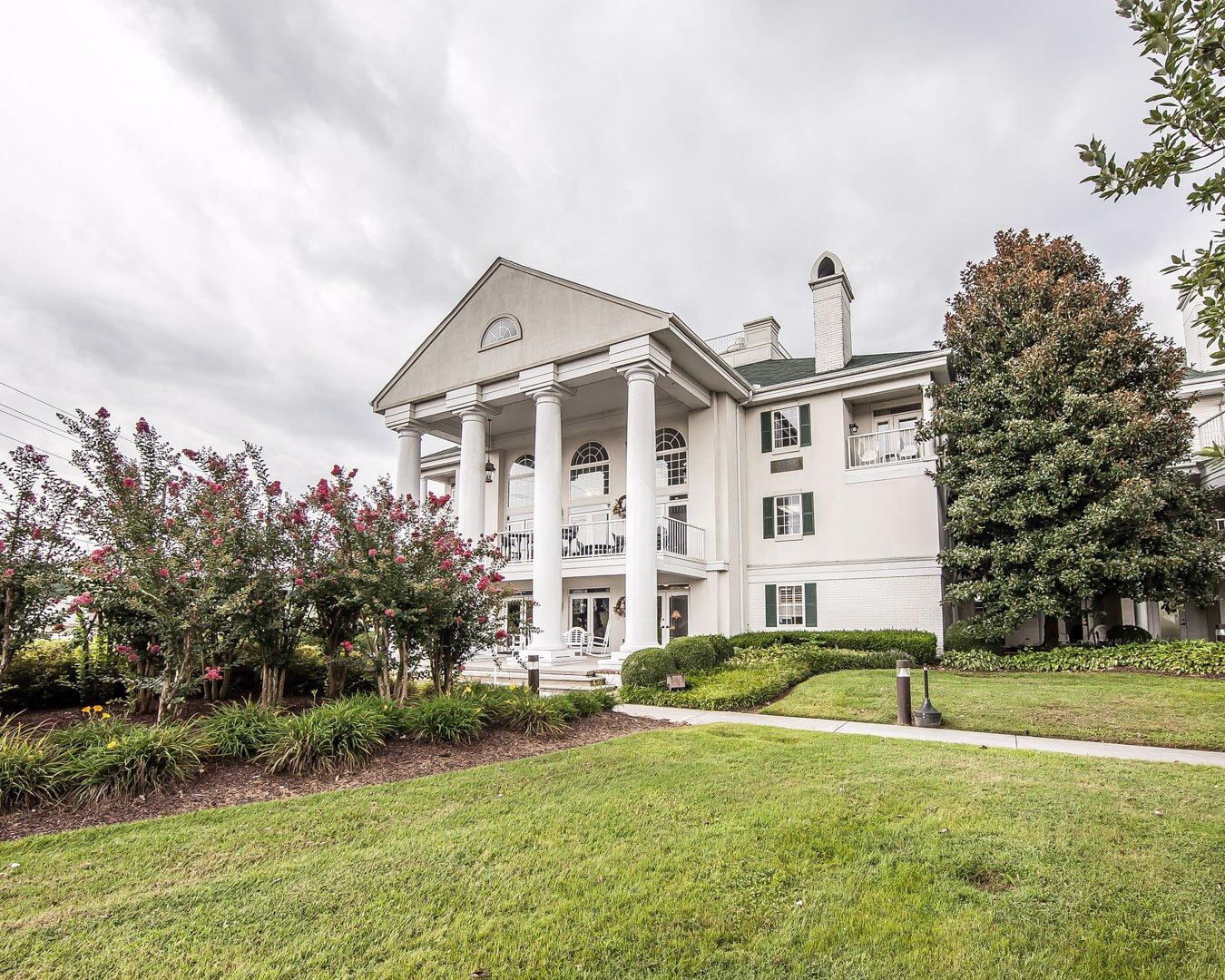 Clarion Inn Willow River Sevierville Exterior photo