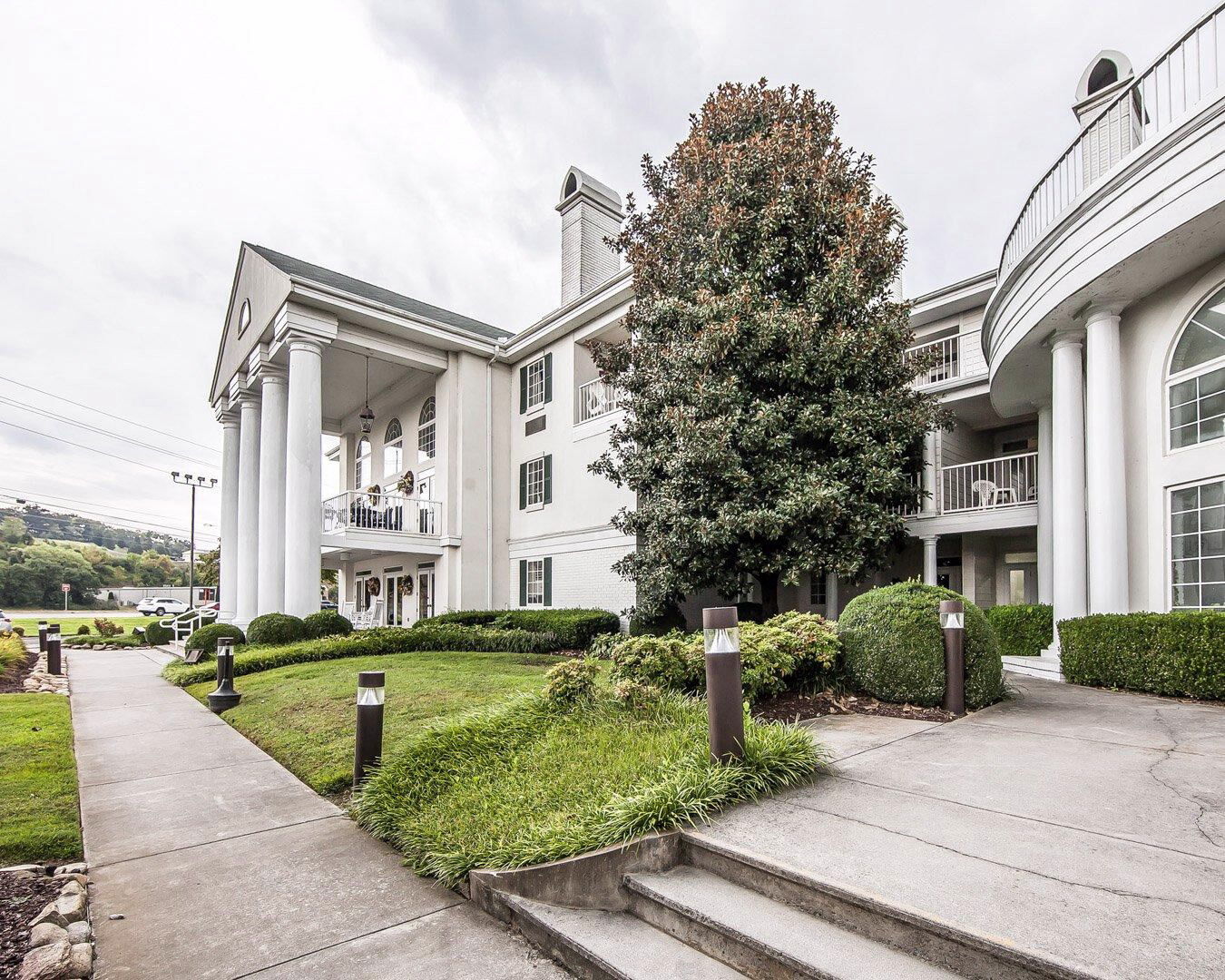 Clarion Inn Willow River Sevierville Exterior photo